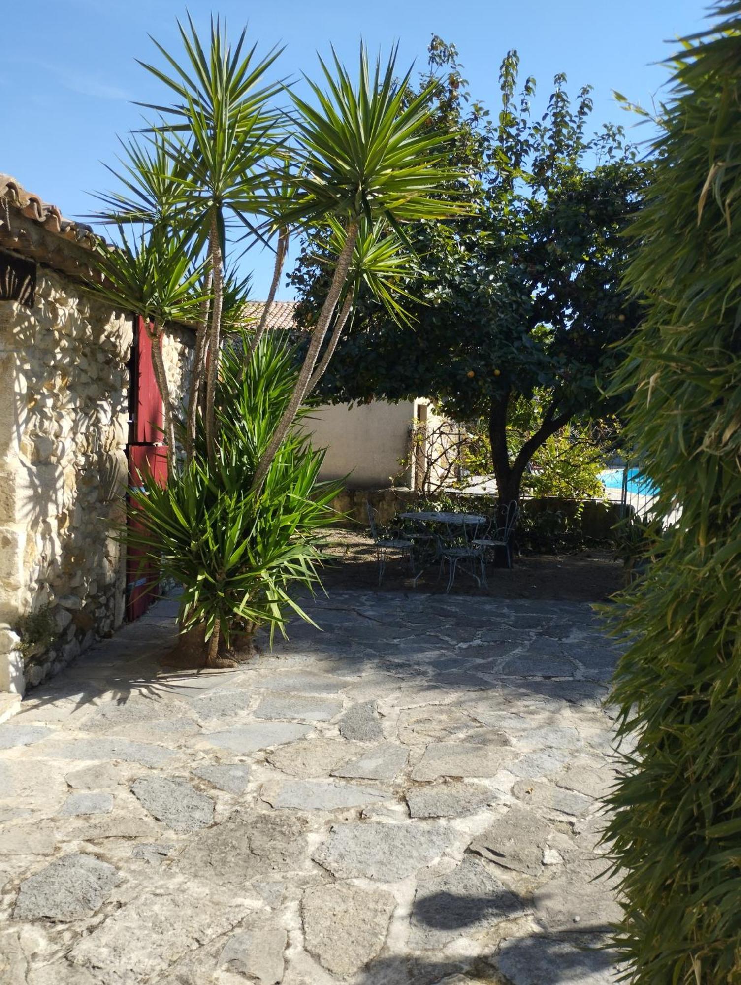Logis Hotel Restaurant L'Esquielle Saint-Genies-de-Malgoires Exteriér fotografie